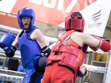 Kar Kar 正為「Energy Fight 2017 第2回  Kickboxing慈善搏擊賽」籌款